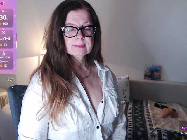 HelenBerg's BongaCams show and profile