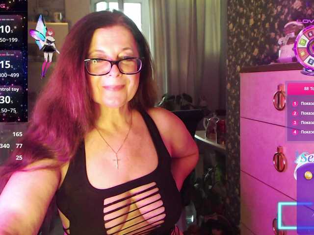 HelenBerg live cam on BongaCams
