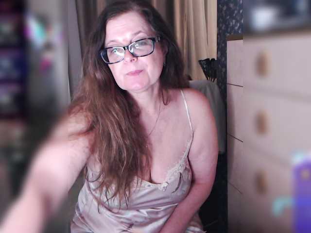 HelenBerg live cam on BongaCams