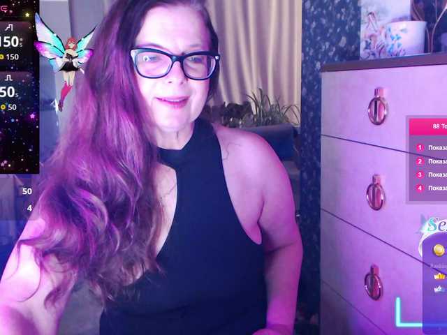 HelenBerg live cam on BongaCams