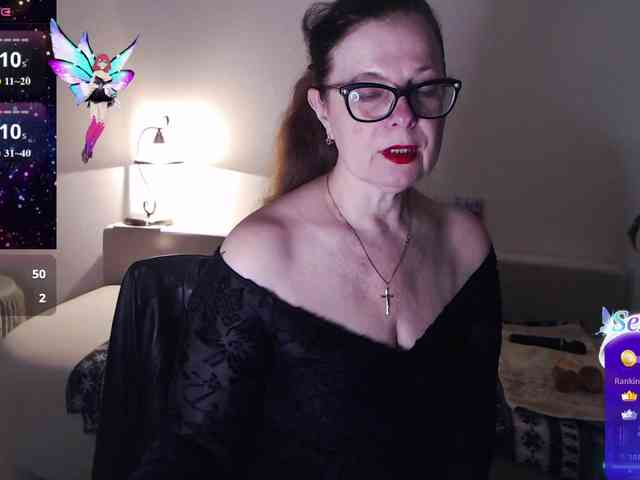 Модель: HelenBerg