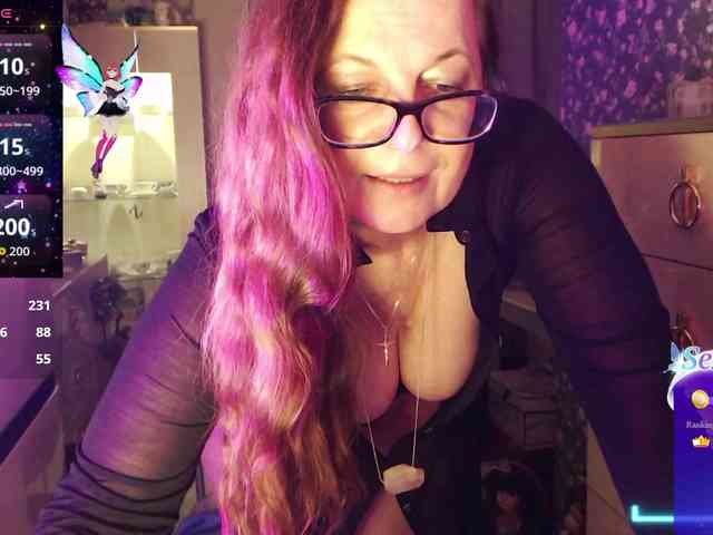 HelenBerg live female cam on bongacams