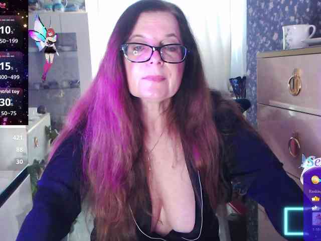 HelenBerg live female cam on bongacams