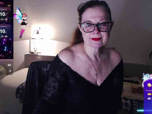 Модель: HelenBerg