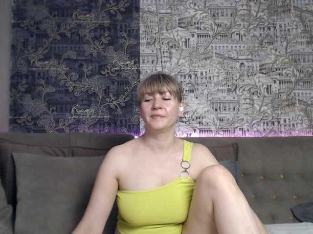 mandyfoxxx live webcam show