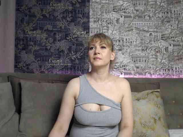 mandyfoxxx webcam