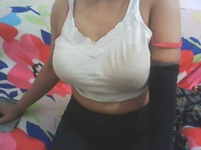 Citypie0311 live cam on BongaCams