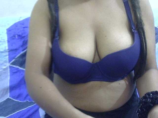 Citypie0311 live cam on BongaCams