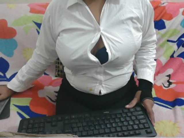 Citypie0311 live cam on BongaCams