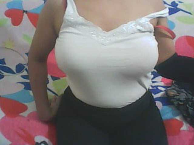 Citypie0311 live cam on BongaCams