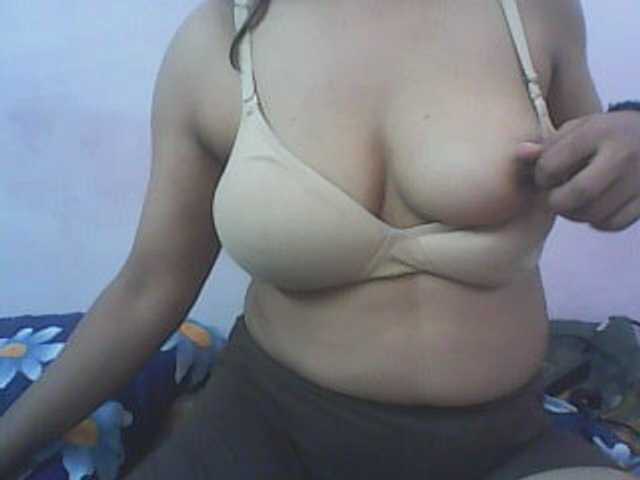 Citypie0311 live cam on BongaCams