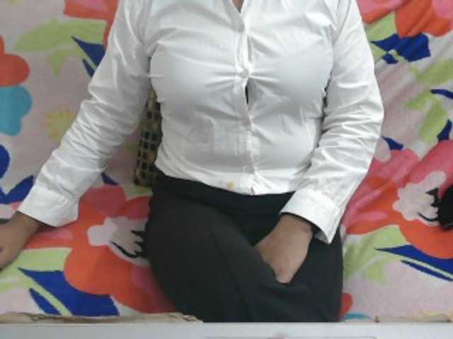Citypie0311 live cam on BongaCams