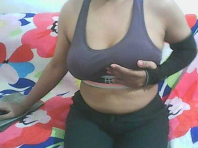 Anjali_dogra live cam preview