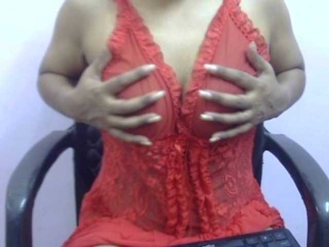 Citypie0311 live cam on BongaCams