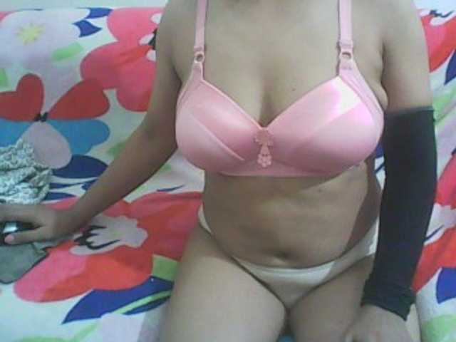 Anjali_dogra live cam preview