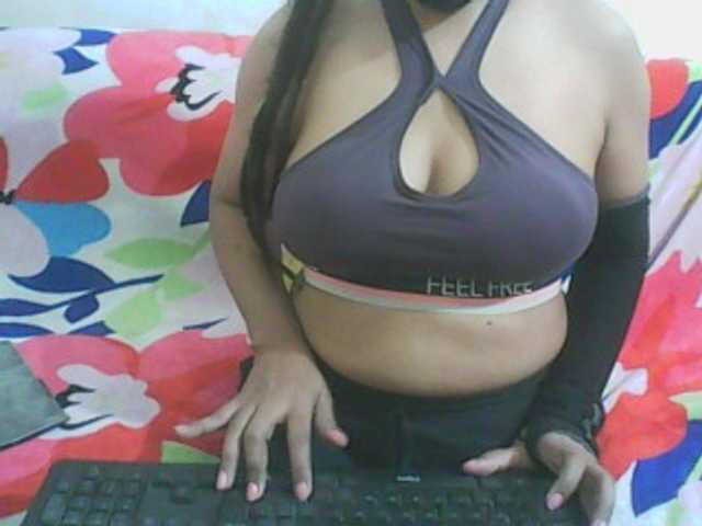 Anjali_dogra live cam preview