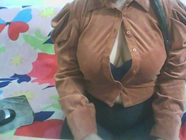 Citypie0311 live cam on BongaCams