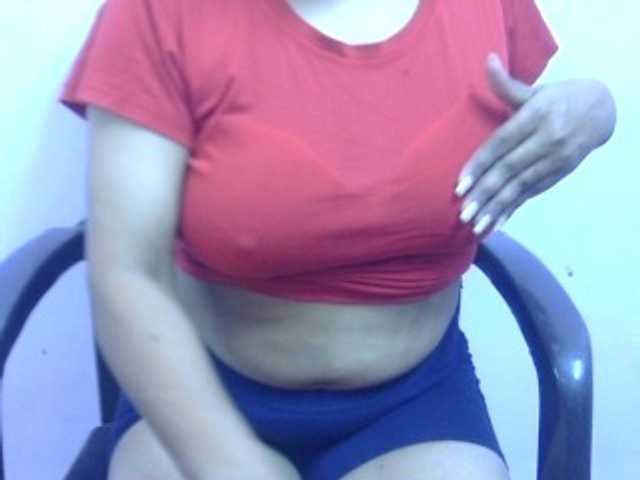 Citypie0311 live cam on BongaCams