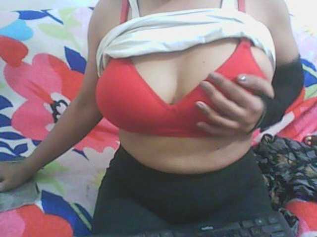 Citypie0311 live cam on BongaCams