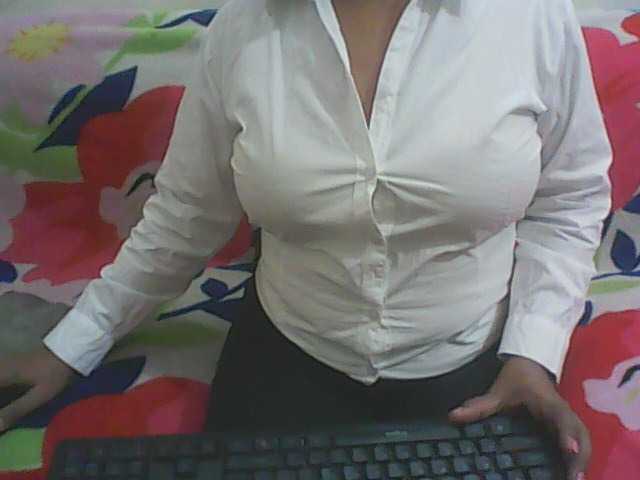 Citypie0311 live cam on BongaCams