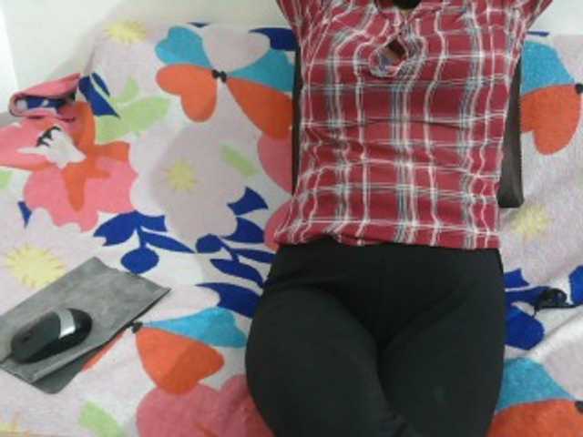 Citypie0311 live cam on BongaCams