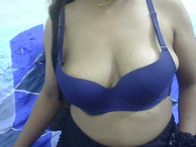Citypie0311 live cam on BongaCams