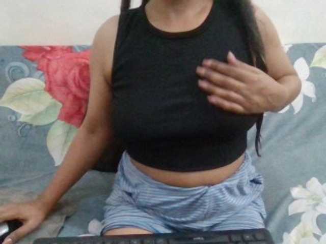 Citypie0311 live cam on BongaCams