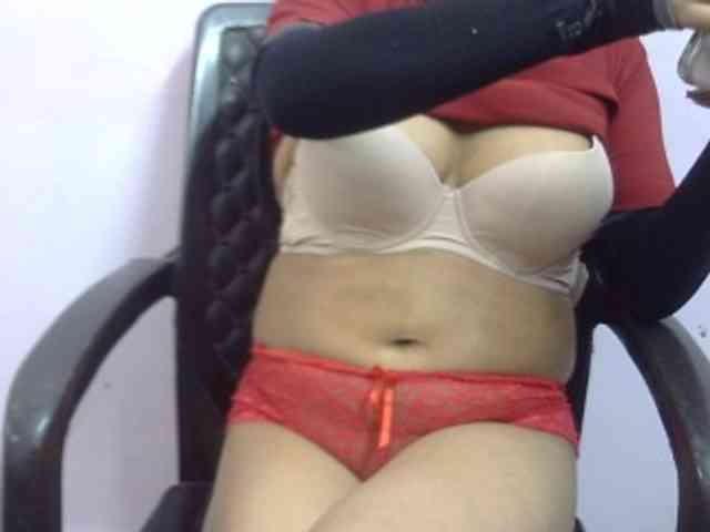 Anjali_dogra webcam
