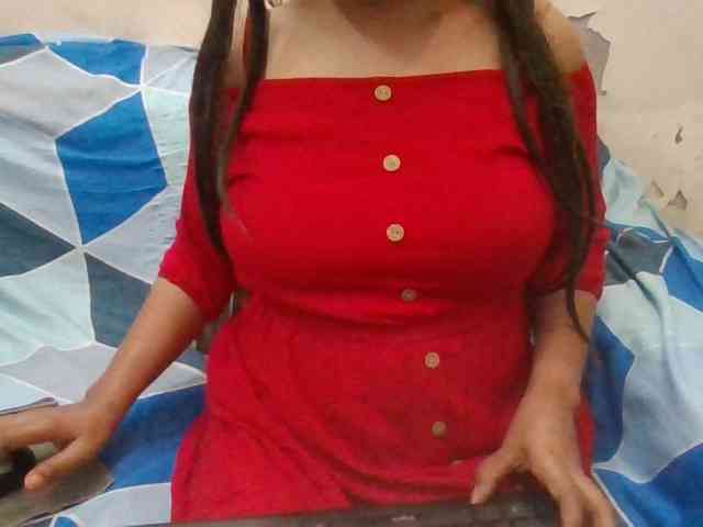 Anjali_dogra webcam