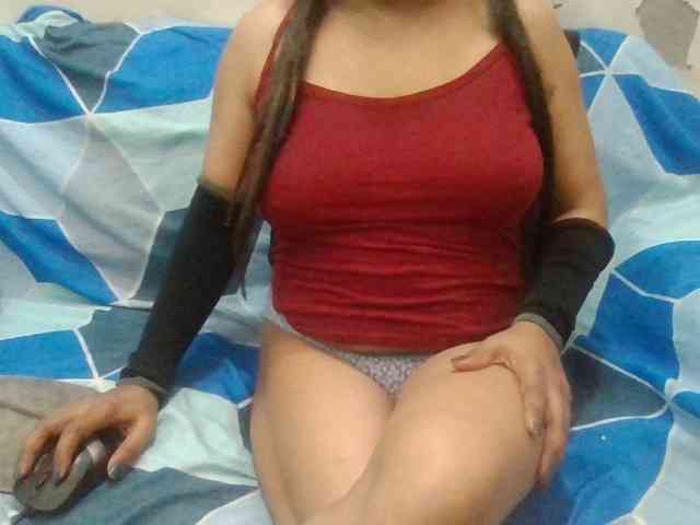 Anjali_dogra webcam