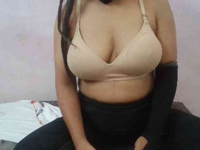 Anjali_dogra webcam
