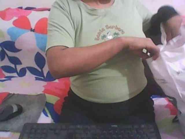 Anjali_dogra webcam