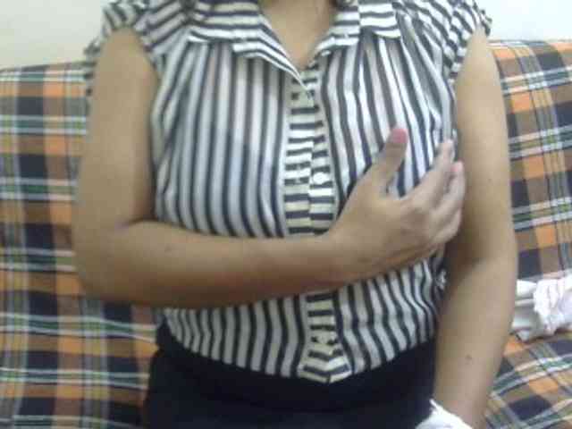 Anjali_dogra webcam