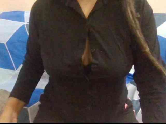 Anjali_dogra webcam