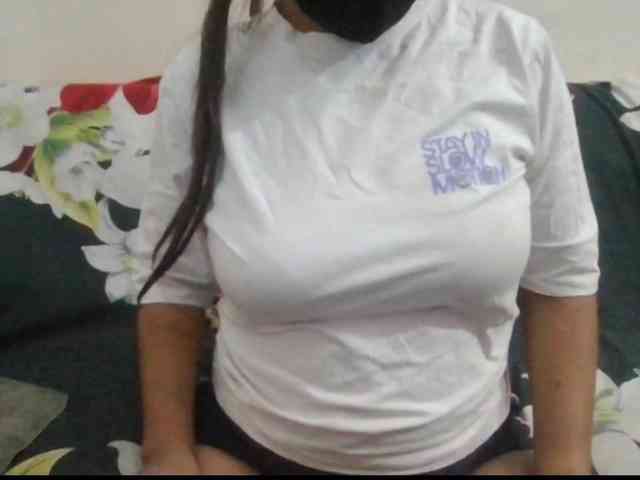 Anjali_dogra webcam