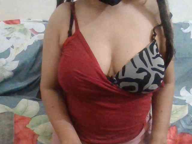 Anjali_dogra webcam