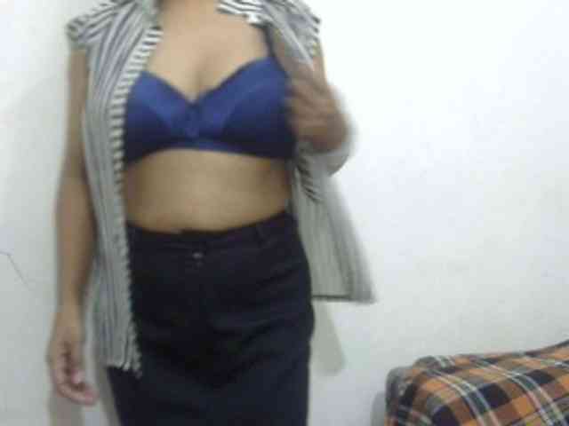 Anjali_dogra webcam