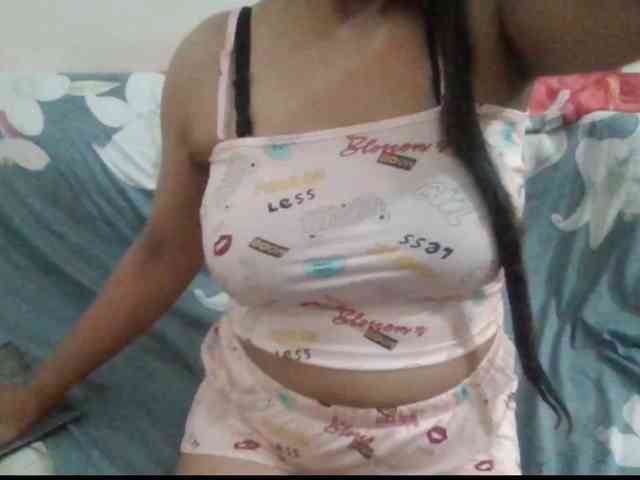 Anjali_dogra webcam