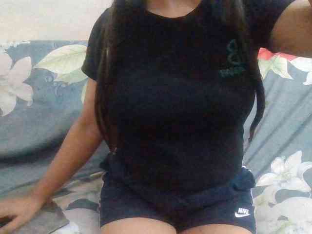 Anjali_dogra webcam