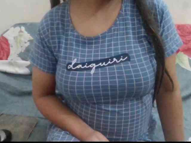 Anjali_dogra webcam