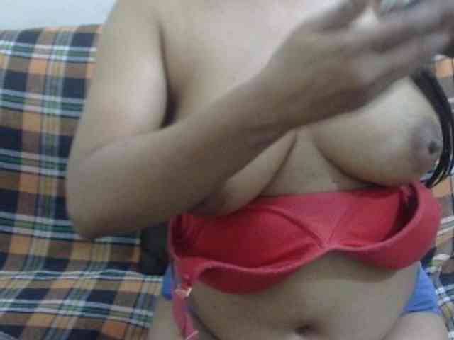 Anjali_dogra webcam