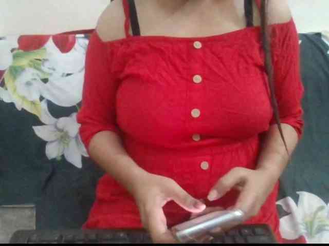 Anjali_dogra webcam