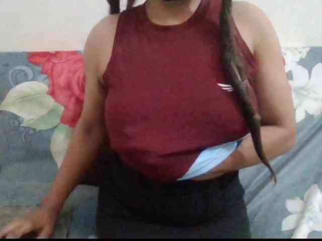 Anjali_dogra webcam