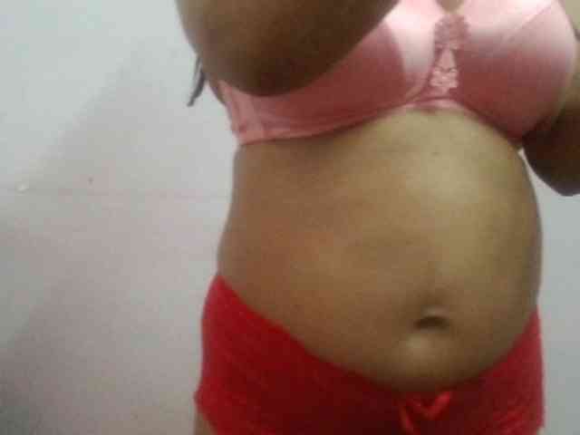 Anjali_dogra webcam