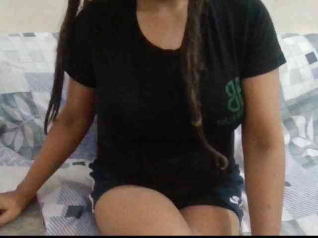 Anjali_dogra webcam