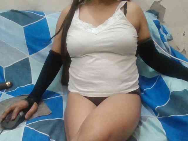 Anjali_dogra webcam