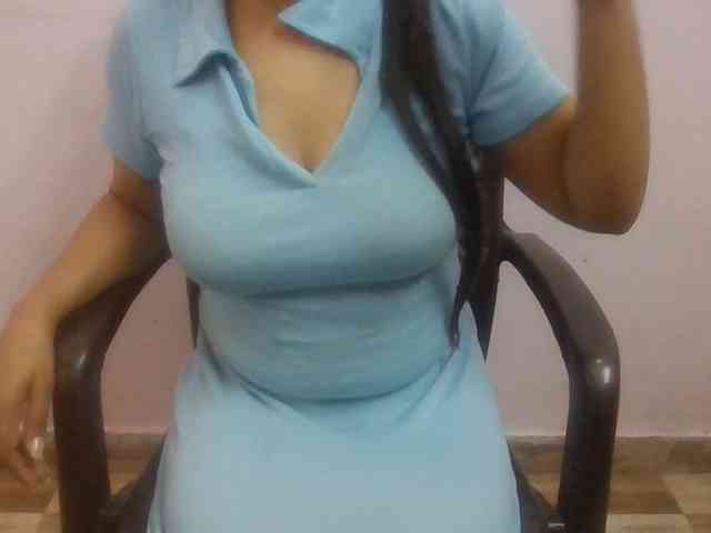 Anjali_dogra webcam