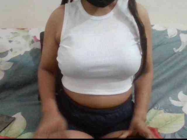 Anjali_dogra webcam