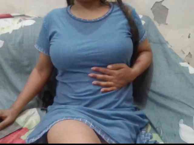 Anjali_dogra webcam
