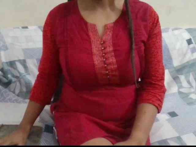 Anjali_dogra webcam